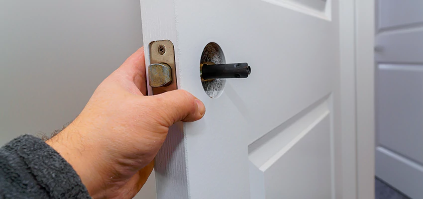 Nighttime Locksmith For Lock Repair in Cape Coral, FL