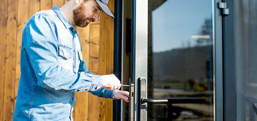 Frameless Glass Storefront Door Locks Replacement in Cape Coral, FL